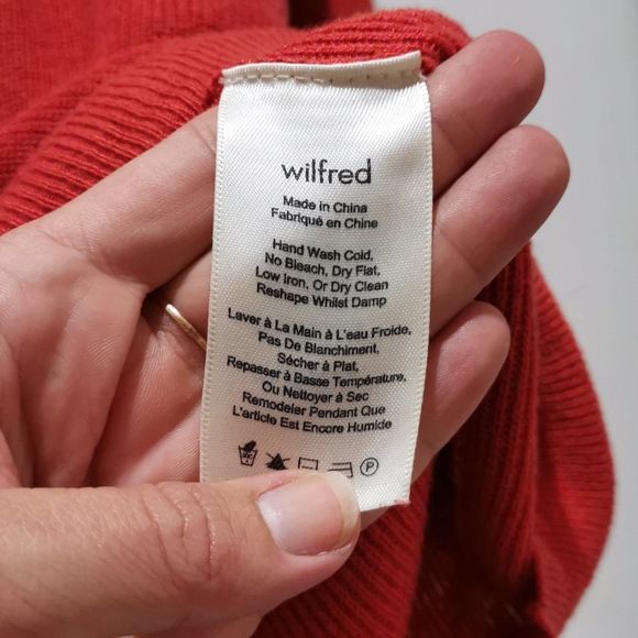 Red Wilfred sweater - Picture 3 of 3